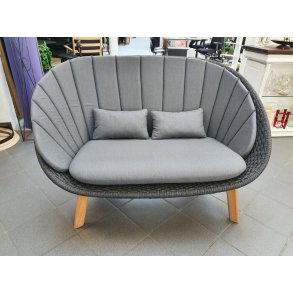 Caneline model Peacock 2 pers. sofa - udstillingsmodel