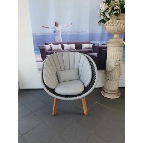 Caneline Peacock lounge chair - udstillingsmodel