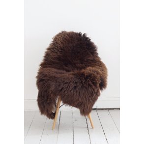 Braunes Lammfell aus Europa