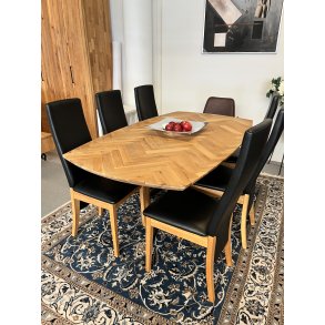 HSM Spisebord i Eg + 4 Capri Stole � Komplet S�t