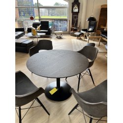 Taco Esstisch � Ausstellungsmodell