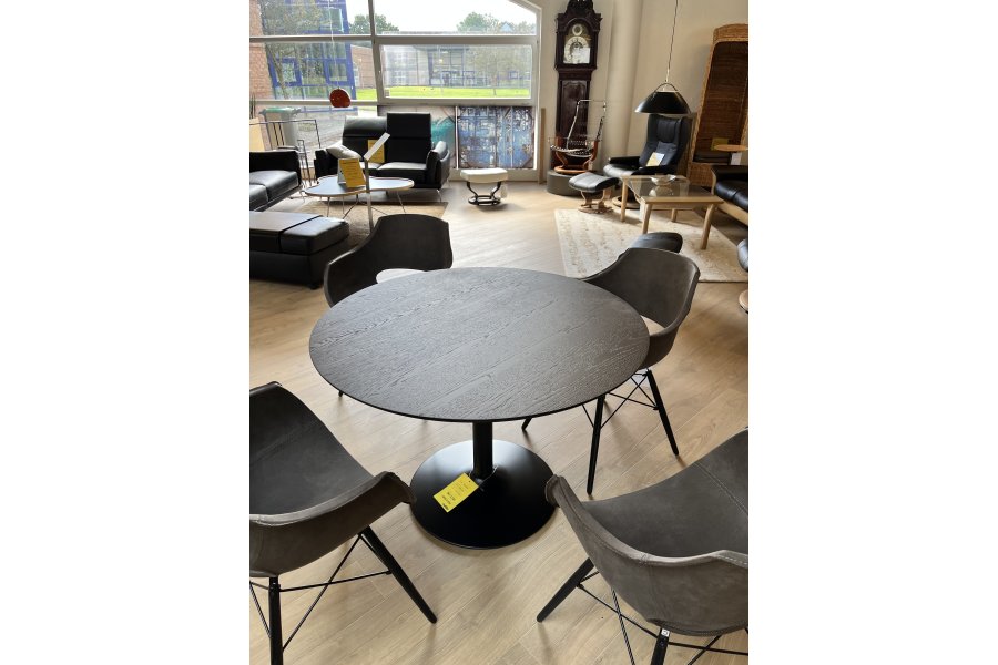 Taco Esstisch � Ausstellungsmodell