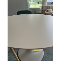 Tenzo Spisebord hvid- Udstillingsmodel