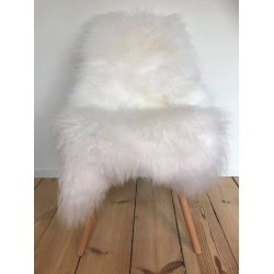 Islndisches Lammfell, langes und weies Fell