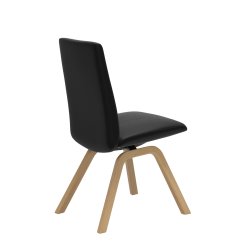 Stressless Chilli, lav ryg - str. M | Paloma Sort