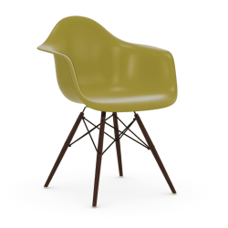 Eames DAW - stel i mrk ahorn