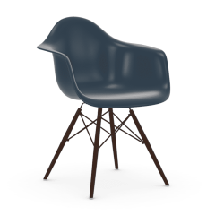 Eames DAW - stel i mrk ahorn