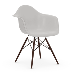 Eames DAW - stel i mrk ahorn